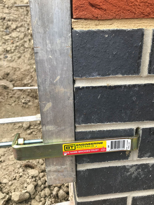 BT Engineering External Small G-Clamp - GCS