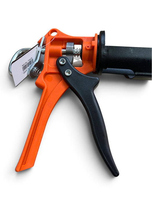 Finder Skeletal Caulking Gun - 195426